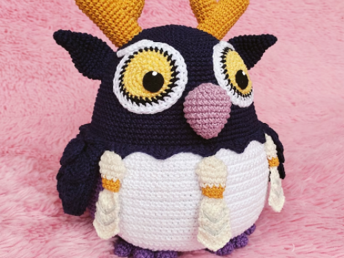 Lechúcico de crochet creado por Lili AmeAmis